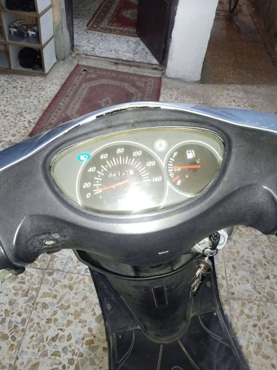 دراجه بريز لكزز بلاديه مال رمبه جديده مامفتوحه والامجفته السعر(800) وبيها مجال بسيط حك الجيه للاتصال (***********) العنوان بغداد الحسينيه قرب تقاطع ابو سمير البنجرجي
