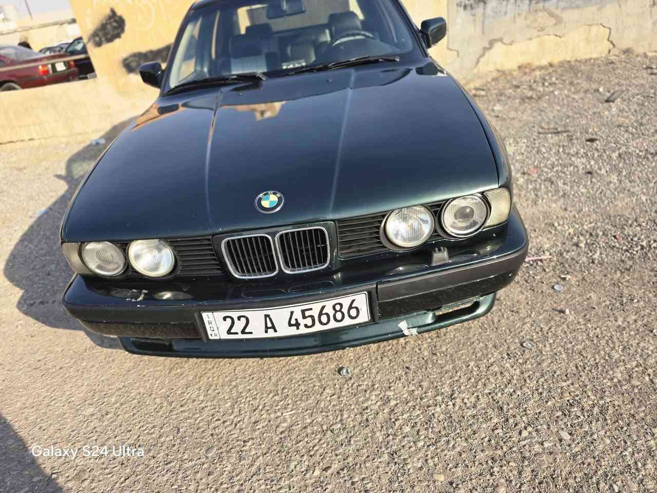 بي أم ٩٢ فول مواصفات  كير اوتماتيك. برده خلفي. سلايت  جام ٦ گير  تبريد ثلج. ويا سويج كير محرك شرط  كل شي  تايرات تاخم صدر  جديد كهرباي كله شغال  سعر ٧٥ بي مجال. رقم اربيل  شرط تحويل وكاله. ***********
