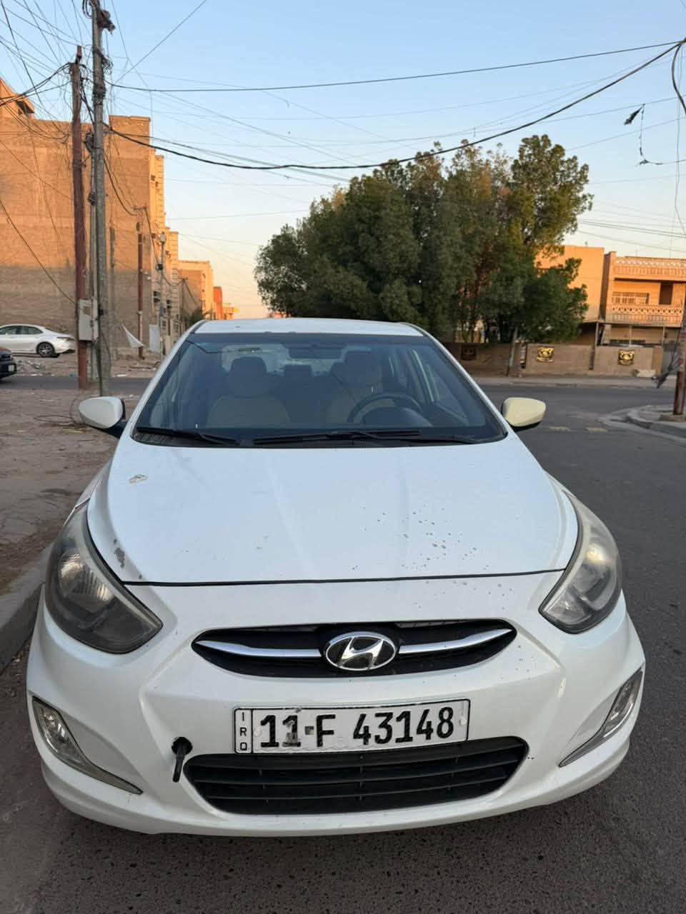 اكسنت 2015 وارد امريكي بدون حادث بامريكا هنا بالعراق بيه جاملغ امامي وهلال الجاملغ الخلفي سيارة جاهزه رقم بغداد الجديد بسمي السعر 77 مكاني بغداد للاستفسار ***********
