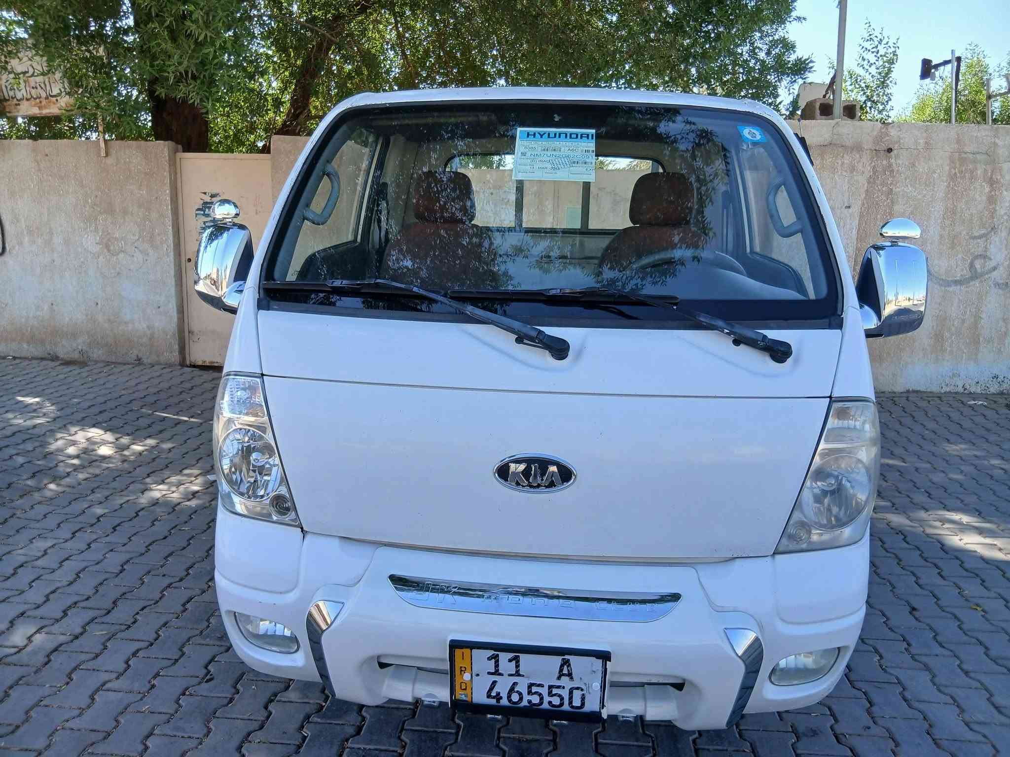 للبيع كيه موديل ٢٠١٢ رقم بغداد انكليزي مكفوله كفاله عامه كير محرك اكسل تخم تاير كهرباءيات تبريد ثلج سياره جديده بلاديه جاهزه من كلشي العنوان بغداد الطارميه الشراي يتصل الهاتف ***********.  //  ***********
