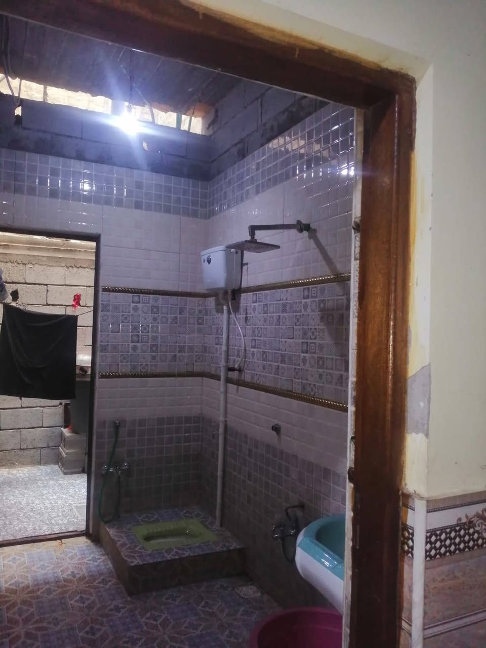 السلام عليكم
بيت للبيع 125متر طابوباسمي طابقين يحتوي الطابق الارضي على غرفه وصاله ومطبخ وديوان وصحيات عدد2 الطابق الثاني يحتوي على 3غرف وصاله وحمام البيت كونكريت معجون كهرباء ماء كامل من كلشي نقص فقط الطابق الثاني سيراميك الطابق الارضي جاهز سيراميك سقوف ثانويه جاهزالعنوان الزبير الصحفيين الاولى ملاحضه ماء كرباء دفن تبليط مجاري نت ضوئي المنطقه حلوه وجديده تفاصيل اكثر الاتصال ***********السعر148وبي مجال
