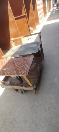 عربانة • للبيع