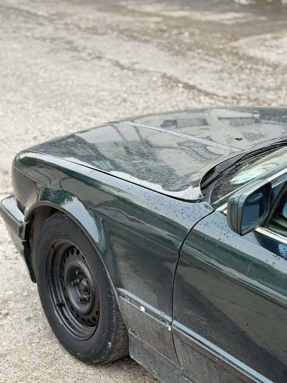 سه ره تابه ناوي خوايگه وره
بؤفروشتنbmw520عادي 
مؤديل١٩٩٠سلايت ٦كه له كوشن جلد هيته ر ناوگيج  پيشو دواي كراوه ته Mكاره باي مه زبوت لايت ناوزه رب بيلاد ره ش 
پيشو دواي تازه داگيراوه  جركه ي تيانيه
مه كينه و گير به شه رت بو خاريشينيه
ده عمو ليدراوي قه تره پيوه نيه
ناوي لؤك ناوده ري جوانه
سه ياره كه  حلوجه سه نه ويه كي له گه له به هه ديه ئه ت ده مي
موسو براوه ده عمو ليدراوي نيه به شه رت 
شوين سليماني
سحر 20گه لاو معامه له يه برا يانه
*********** السليمانية, العراق
