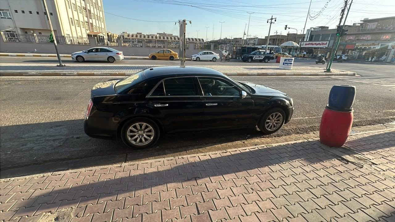 اوباما 12 فول مواصفات عده الفتحه سيارة خير من الله جاهزة صبغ 5 قطع بدون معجون اثر شخوط السياره اكلين بدون حادث تبريد تدفئ تخم تاير صدر جديد كير مكينه مكفولات بسمي رقم بغداد انكليزي السياره السعر 145 وبيها مجال قليل الاستفسار ***********

