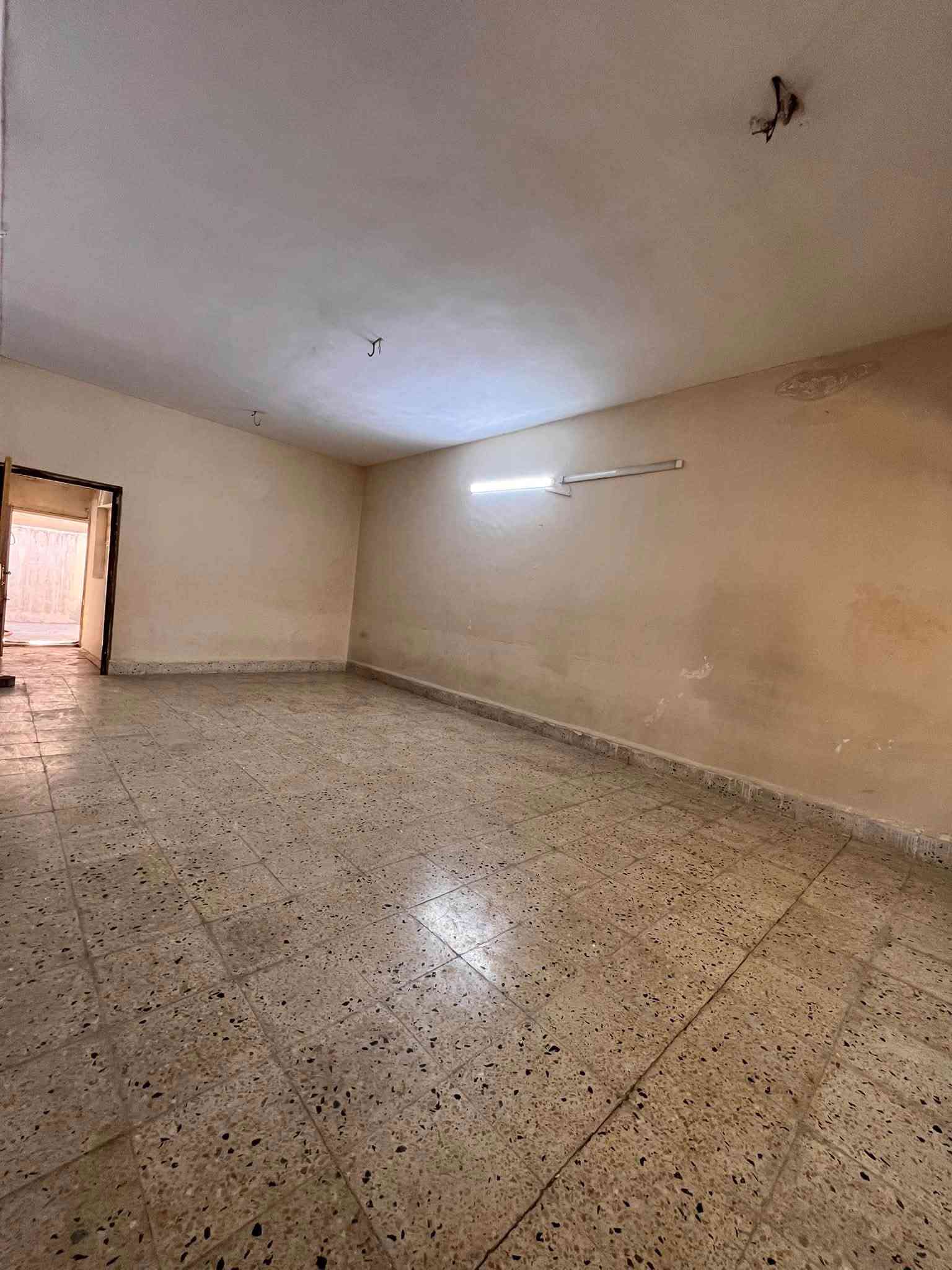 🏡 دار للإيجار – موقع مميز جداً

📍 واحد آذار – قرب الفلكة الأولى
📐 المساحة: 200م² | طابق واحد

✨ غرفة نوم + هول + صحيات + مطبخ + استقبال
🚗 كراج سيارة + 🌿 حديقة

📞 للاستفسار:
***********
***********

مكتب الرسول للعقار بيع وشراء وتأجير كافة العقارات كركوك وكافة المحافظات
@أبرز المعجبين
