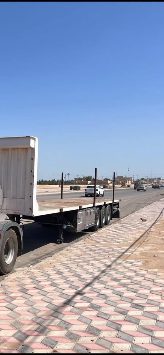 السلام عليكم عربانه شمتز موديل 18 سعر 60 ورقه مكفوله كفاله عامه بريك دسك طول 13/60 مكان مع صلاح الدين تكريت ***********

