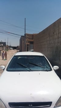 موديل ٢٠٠٠ • جير عادي • رقم الانبار