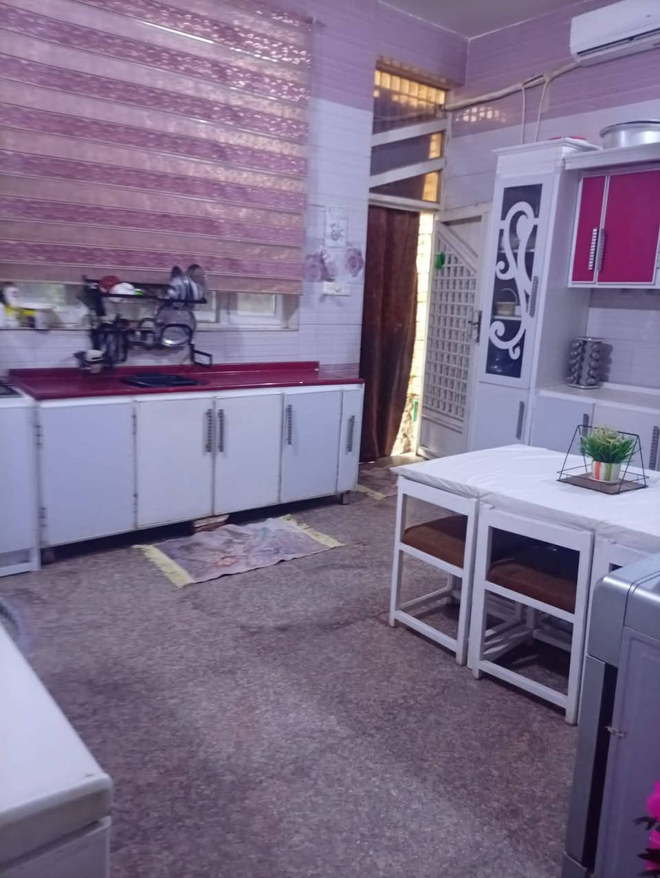 🏡  دار للبيع
📍الموقع حي الإمام المهدي

📐 المساحه 200متر

⏳ طابق ونص

💵 السعر خاص

📞 للاستفسار ادخل خاص وتدلل

 او الاتصال على الرقم  ***********

             

                        مكتب الأمين للعقار
