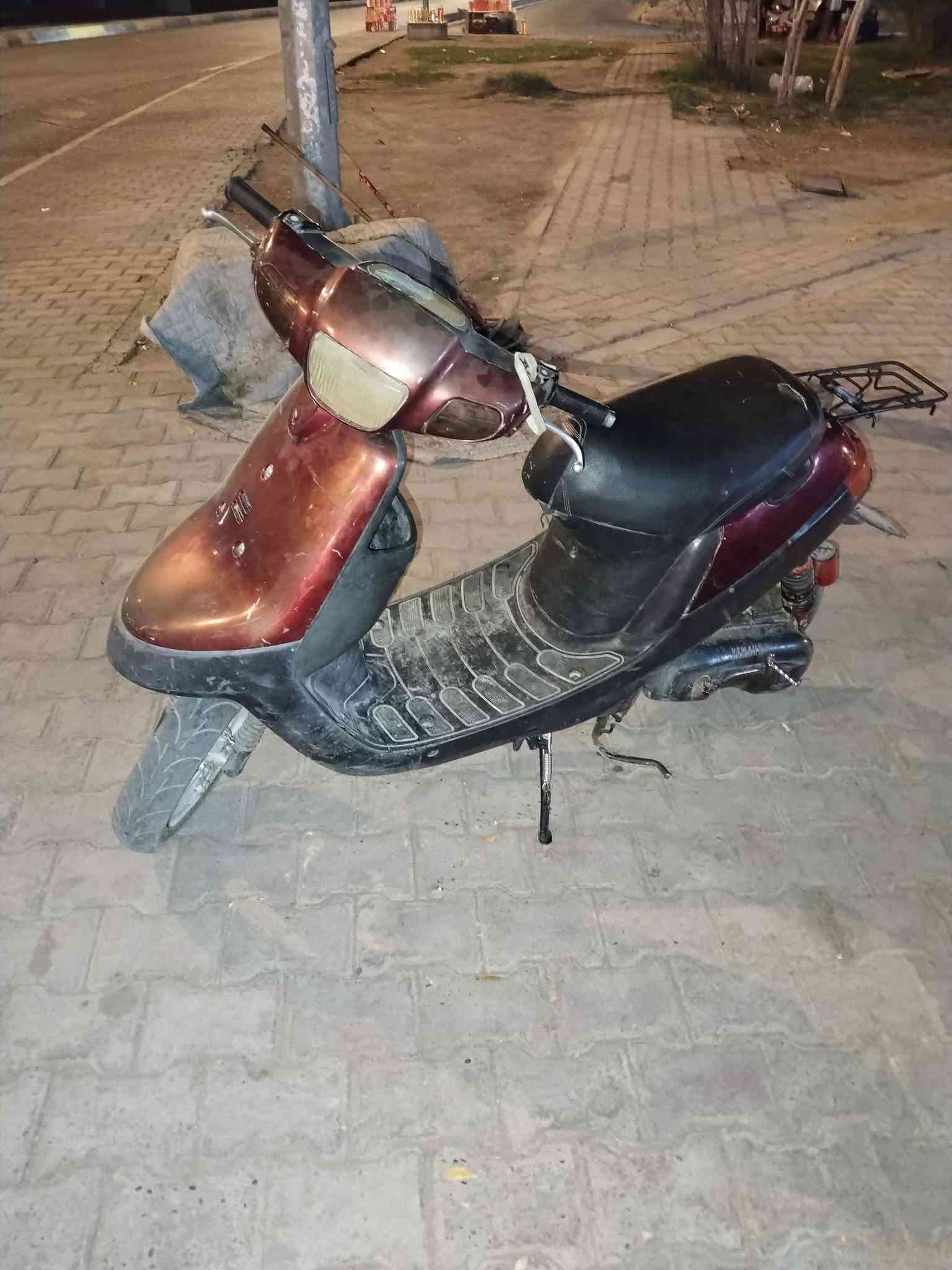 بطه ٢٠٠٠ كلشي شغال بيها كهربائياة مكينه ناعمه سلف هندر السعر ٢٥٠ عنوان كربلاء شارع المدرسي***********
