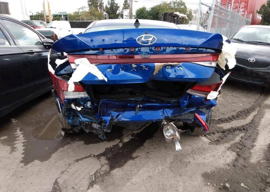 النترا ٢٠٢١ • محرك ٢٠٠٠ • حادث خلفي
