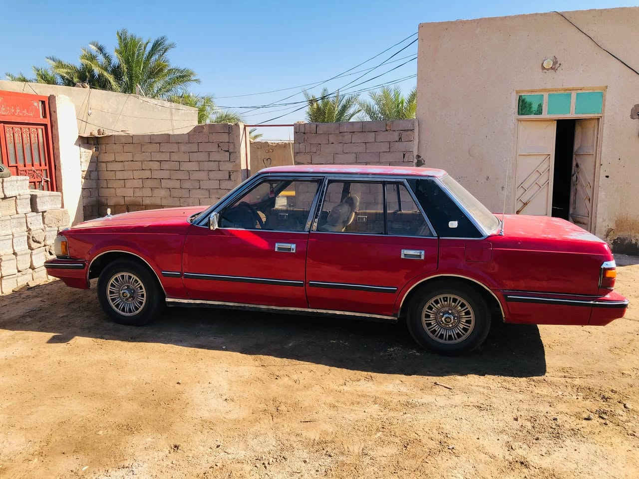 سوبر 84محرك وكير بطه ثنين ونص أني شادهن بيدي قبل شهرين تخم تاير ويل كب قبل شهر شادهن مكان ديوانيه السدير سعر 45 وبيه مجال حق جيه رقم ***********
