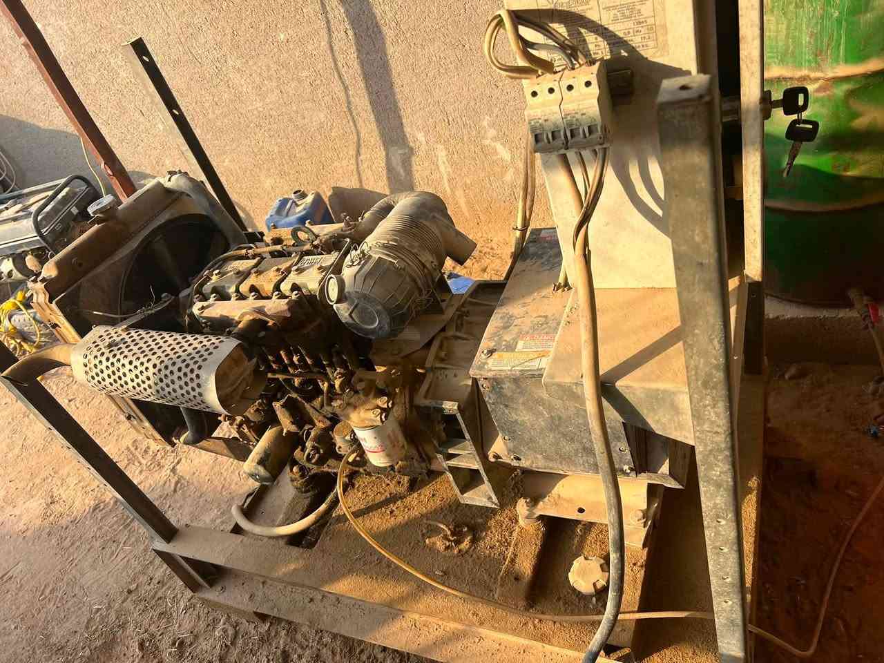 مولده للبيع لستر بتر 35 كيفي ثري فيز مكاني كربلاء السعر 25 ورقه شغاله خير من الله ***********

