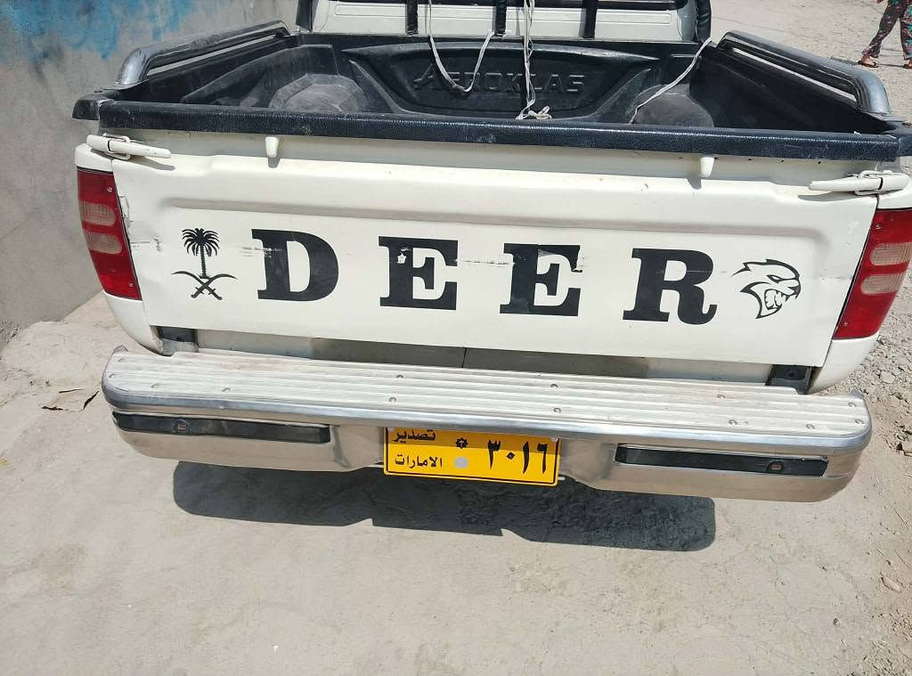 دێر مۆدێل 2009 بێ بۆیاخ بەشەرتی گێڕ و مەکینە مەنەفێسە زۆر جوان بێ مەسەرەفە نرخی 48 گەڵا و مەعامەلە *********** السليمانية, العراق

