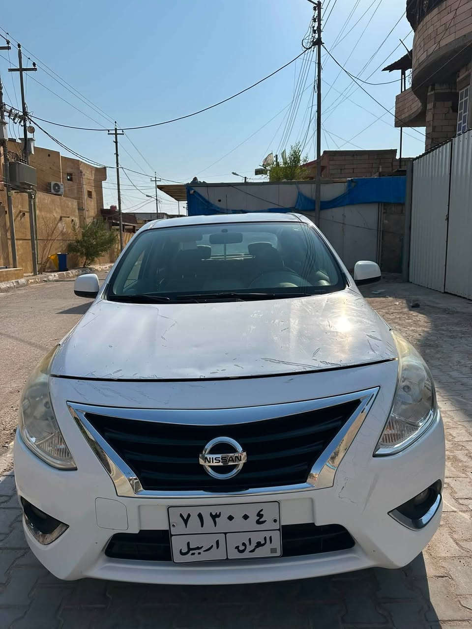 السلام عليكم للبيع نيسان سني هندي بليته زركه موديل ٢٠٢٢ رقم اربيل بيه بارد بلبنيد فقط السعر  ١٠٧ وبيه مجال بسيط للشراي يتصل *********** مكان السياره البصره المعقل
