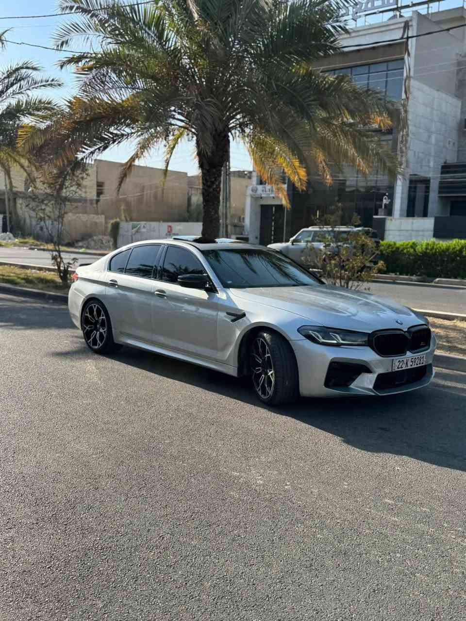 للبيع BMW 530i  G30 xDrive 2018
كت كامل
M5 كم بتشن

 M5   Competition  كت كامل 🔥

سيارة مميزة جداً وبحالة جميلة، ومتحولة M5 كامل تعطيك شكل الـM5 الرياضي والفخم.

المواصفات:

• BMW 530i xDrive
• موديل 2018
• دفع رباعي xDrive
• مكينة 2.0 تيربو.    (B48) 
• 4 سلندر
• قوة 248 حصان تقريباً
• قير أوتوماتيك 8 سرعات
• سيدان 4 أبواب
• مكينة اقتصادية وقوية بنفس الوقت ( B48 )
• ثبات وأداء ممتاز بفضل نظام الدفع الرباعي

التجهيز الخارجي:

🔥 M5 Competition كامل
🔥 تحويل كامل للشكل الرياضي
🔥دعاميات M5
🔥جاملغات جانبية M5
🔥 ديفيوزر خلفي رياضي
🔥 شكل خلفي رياضي
🔥 تفاصيل M5 الخارجية
🔥 مظهر هجومي وفخم يخلي السيارة مختلفة تماماً عن الـ530i الاعتيادية

الداخلية والتكنولوجيا:

. ستيرن كاربون فايبر اصلي 
• داخلية BMW فخمة
• شاشة ونظام ترفيه BMW
• كاميرا خلفية
• حساسات
• تحكم بالمقود
• أنظمة أمان وثبات
• مقاعد رياضي وفخمة
• جميع مواصفات الفئة الخامسة المعروفة

📌 رقم الشاصي موجود ومتاح للفحص

السيارة 530i xDrive أصلية من المصنع ومركب عليها M5 Competition  كامل، يعني تجمع بين اقتصادية الـ530i + شكل وأجواء الـM5.

السيارة مناسبة جداً للي يريد فخامة BMW + شكل رياضي قوي بدون تكلفة وصرفية الـM5 الأصلية.

الحادث دخولها سرقه للعراق يعني ماكو ضربه فقط سرقه جاملغات موضح بلصورة 

 صار بيها ضربه بسيطة جدآ جدآ هنا شاملغ وبنيد 
ملاحضة 
الاوياله يرادلهن تصفير الامامي 
شغله بسيطة يعني فقط 

السعر    اتصل وتدلل 

الموقع: [ الدورة محطة الكهرباء ]
للاستفسار: [ *********** ]

🔥 للجادين فقط — الفحص مفتوح وبكل رحابة
