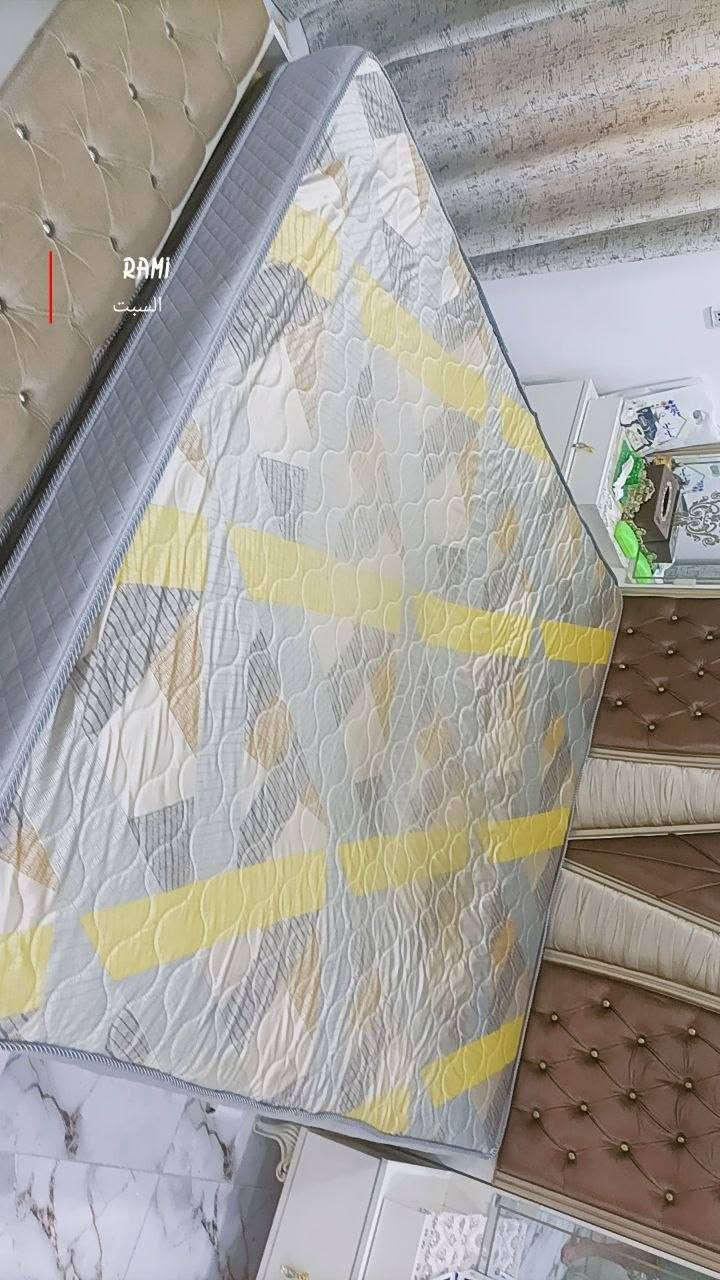 دوشك طبي نفرين مستخدم قليل طبقتين ديباج واسفنج مستخدم قليل سعر ٧٠ وبي مجال
ناصريه مركز
***********

