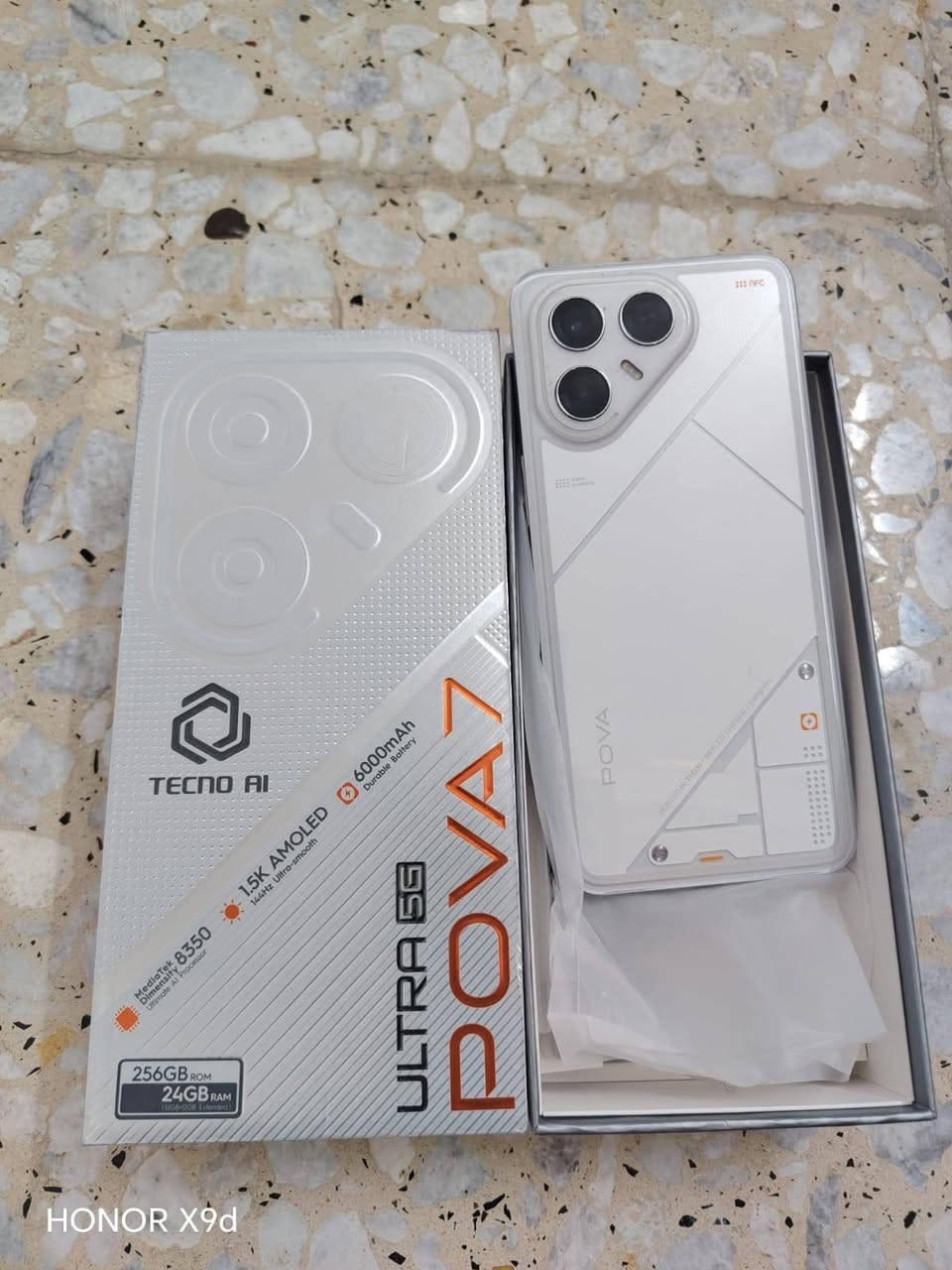TECNO POVA 7 Ultra 5G
نوفا 7 ألترا فايف جي
الذاكرة ٢٥٦ الرام ٢٤ اثمانيه مراوح تنسا تعليك 
الجهاز والله ماصرله شهر من ماخذه
السعر ٣٥٠ العنوان البلديات الاستكشافات أو الضباط الثانيه
***********
