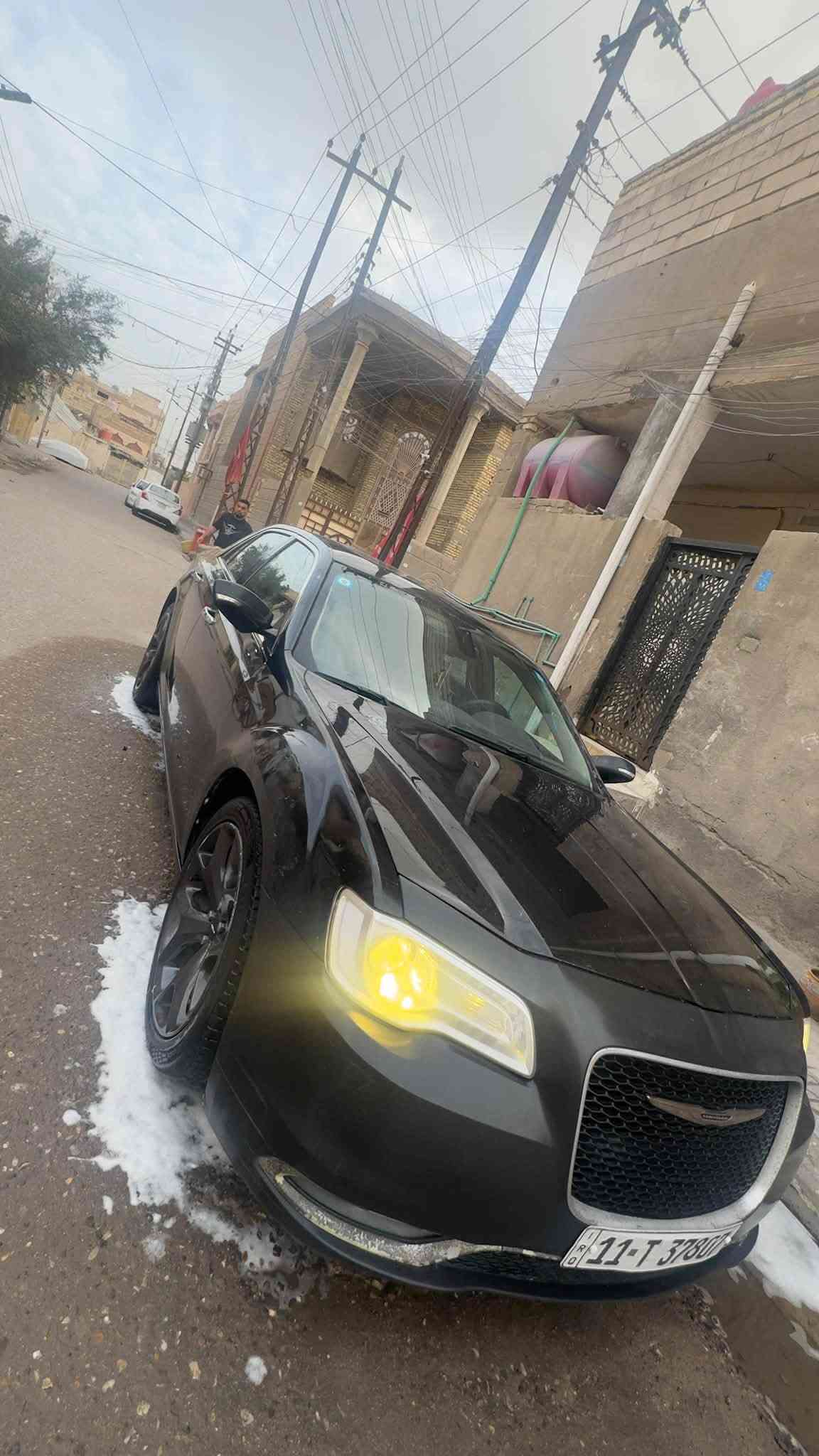 اوباما 2016 اصل رقم بغداد بسمي تحويل شوكت متريد
السعر 160 ورقه 💵 بيها مجال
السيارة فئة C فول مواصفات
بنوراما كشنات جلد داخل عسلي
كير ومحرك وحداديه وتبريد وتخم تاير كله جديد 
السيارة جاهزه من كلشي 
ويل كب حجم ١٨ عنكبوت حالياً بيها
حادثه التكمه الاماميه مال السايق وربع القماره صبغ والجاملغ مال السايق بي صبغ
مكفوله من الكص واللحيم 
البجم كبس 
ماشيه 200 الف 
مكاني البصرة 📍***********
