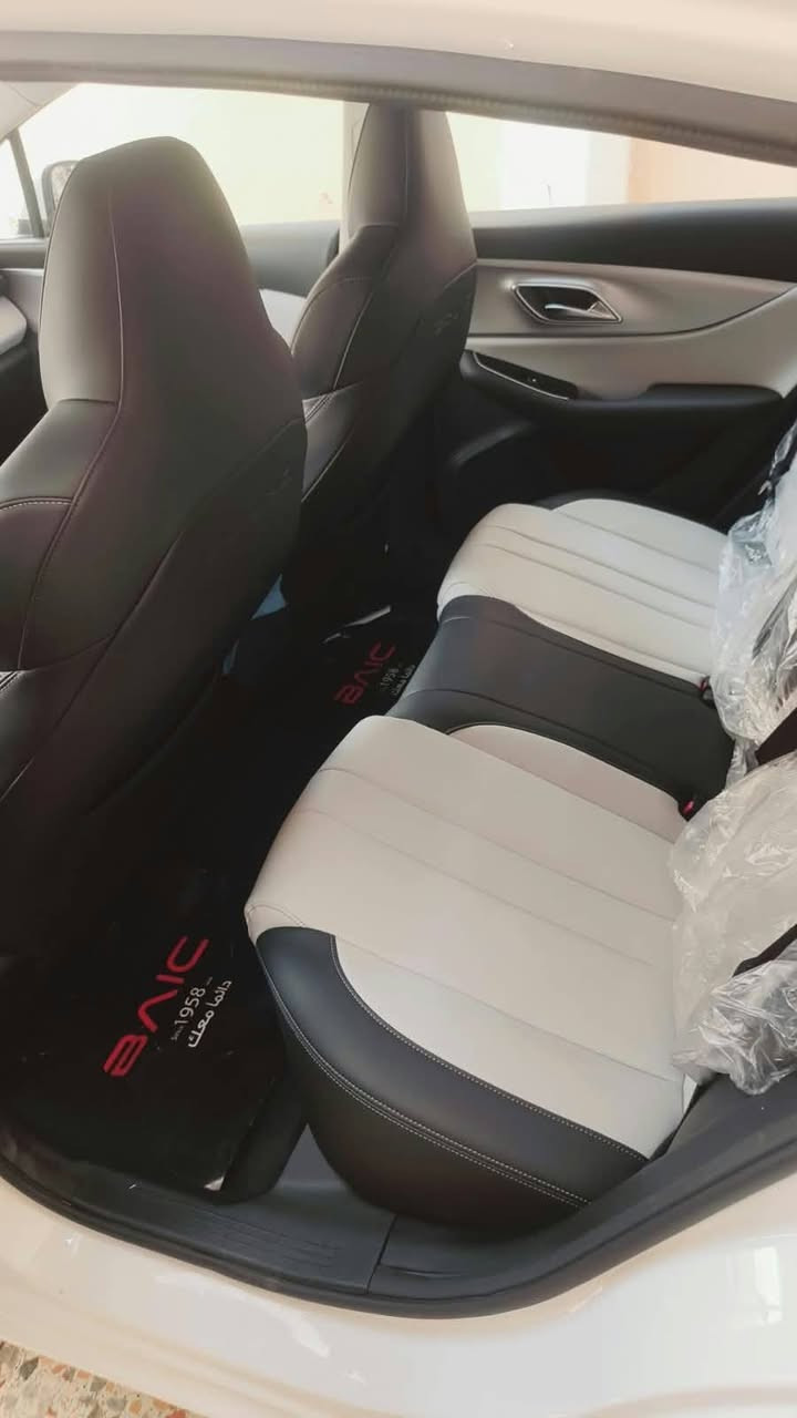 للبيع سياره بايك حره يو فايف بلص رقم ذي قار 
..BAIC U5 PLUS
 موديل 2026
حره 
مواصفات ....
ويل كب 
طي المرأة الجانبي
انذار
تحديد مسار
مثبت سرعة 
حساسات كامرات ٣٦٠ 
رؤيه محيطيه تنبيه مركبات جانبي
كشاف ضبابي 
مانع انزلاق 
كشنات جلد نابا 
سستم صوت روعه اعتمادي 
ارباك 
محرك  تنفس طبيعي ميتسوبوشي ياباني 
كير ياباني ايسون
هند بريك كهربائي 
جام كهرباء 
مثبت سرعه 
تدفئه تبريد سياره 
سيارة زيرو 
السعر 142 $ وبي مجال بسيط للشراي الجاد
***********
***********
ابوفاطمة
