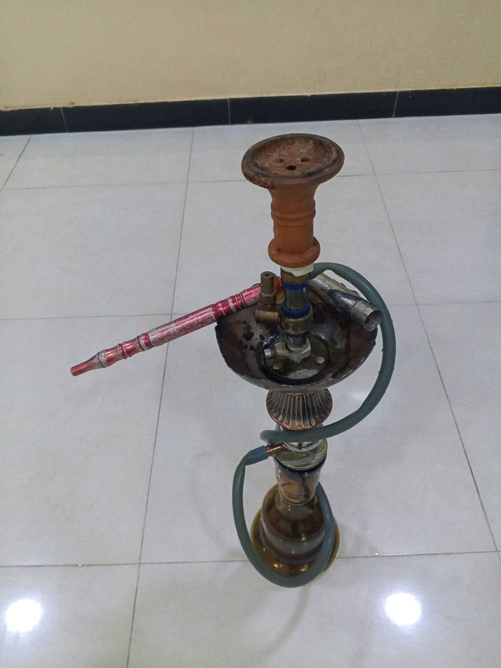 نركيلا كامله 30 وبيها مجال العنوان ديالى بهرز والله مستعجل عليه