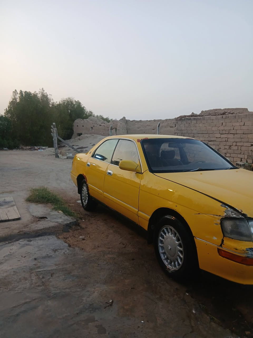 سلام عليكم بطه صفره للبيع مديل2000 سياره اصوليه اراقم وسنويه مكينه بدايه صوت العنوان البصره الزبير رقم الهاتف ***********@
