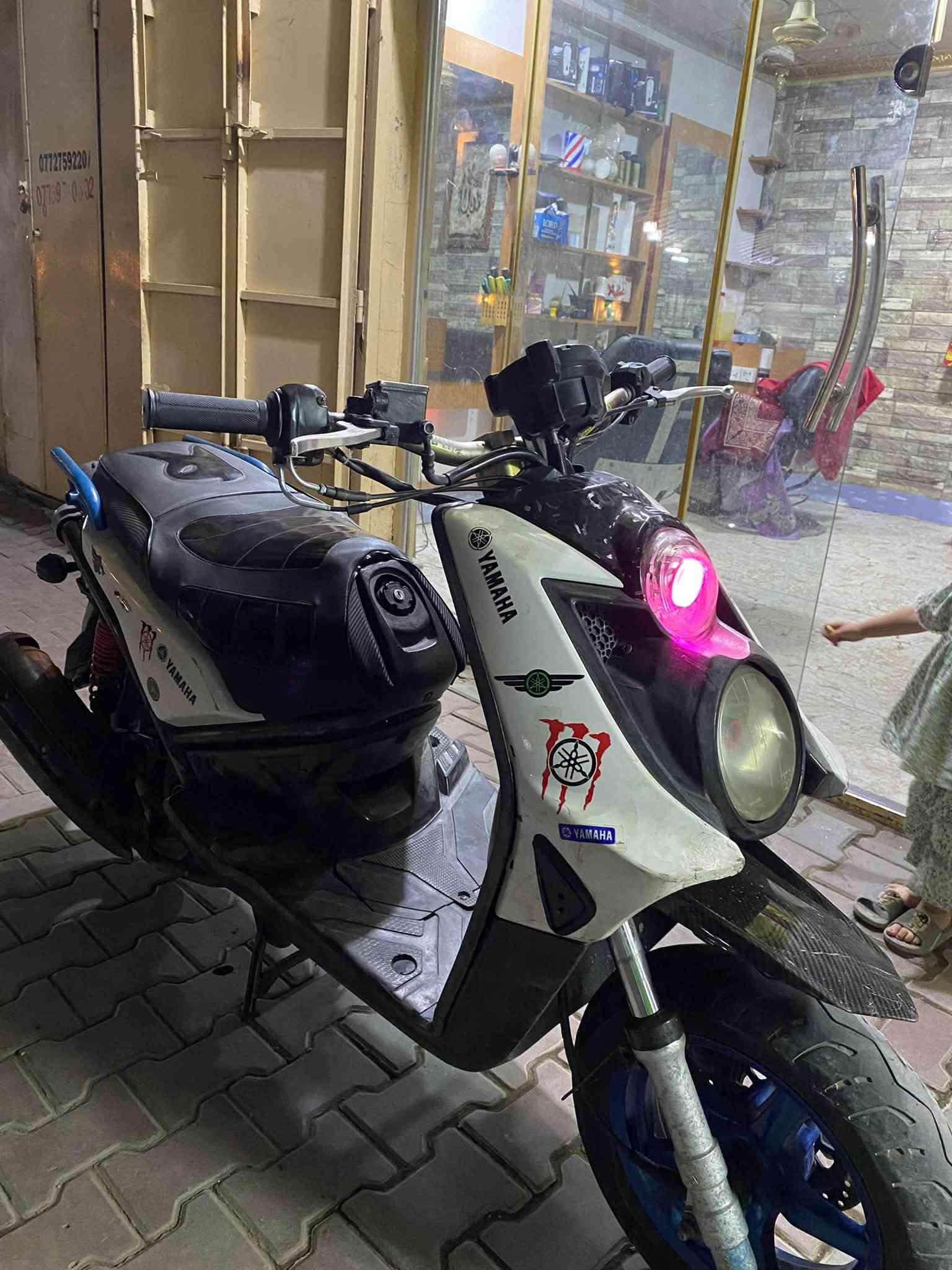 للبيع سكنس جبلي
دراجه كامله مابيها اي نقص 
كهربائيات كامله 
تايرات جدد
سكان رياضي 
دراجه مرتبه ومتعوب عليها 
مكينه خرسه 
***********
