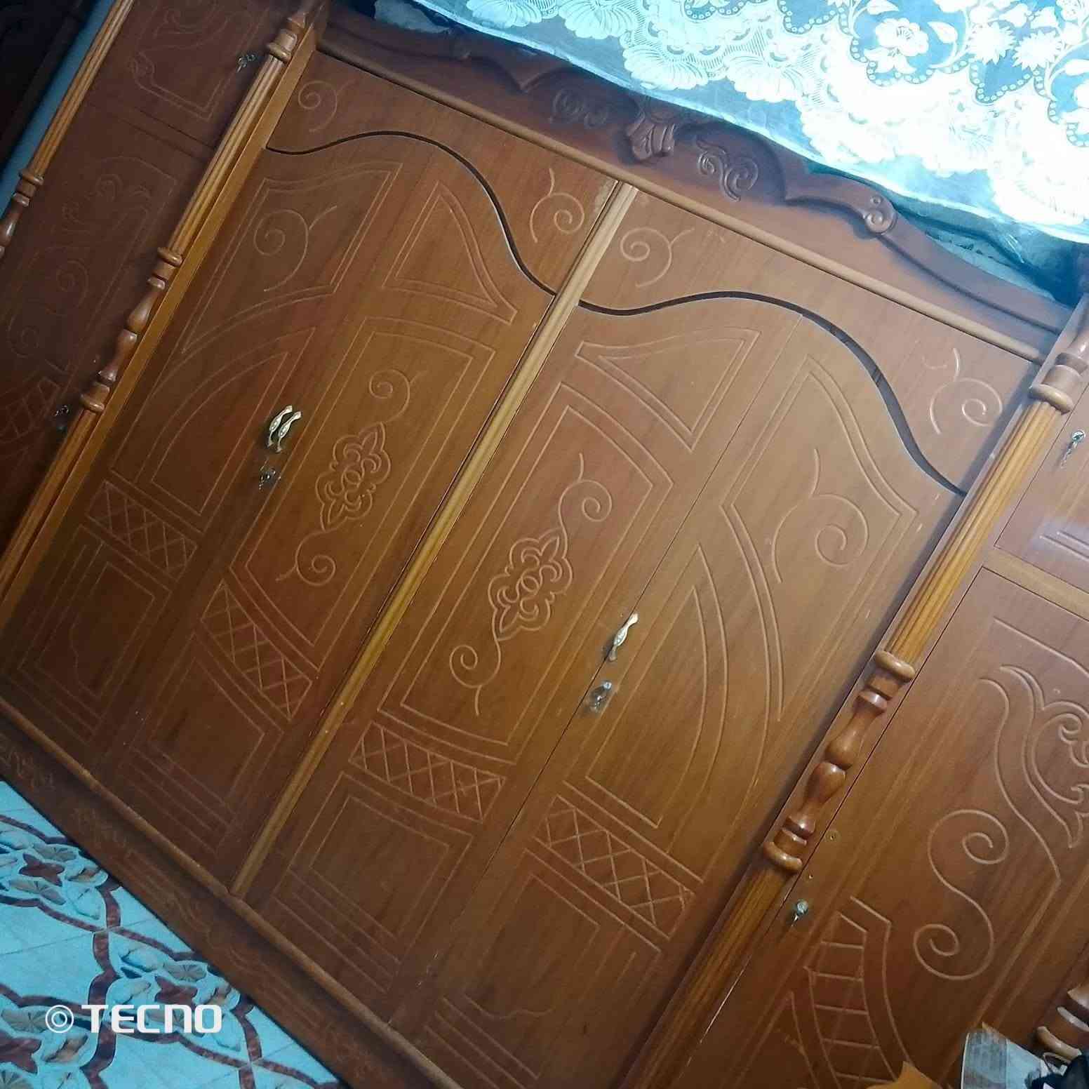 غرفه لبيع نضيفه انضف من الصوره خشب ثقيل تزكام السعر مناسب كلش
السعر خاص 
 اتصال  او مراسلة لرقم ***********
