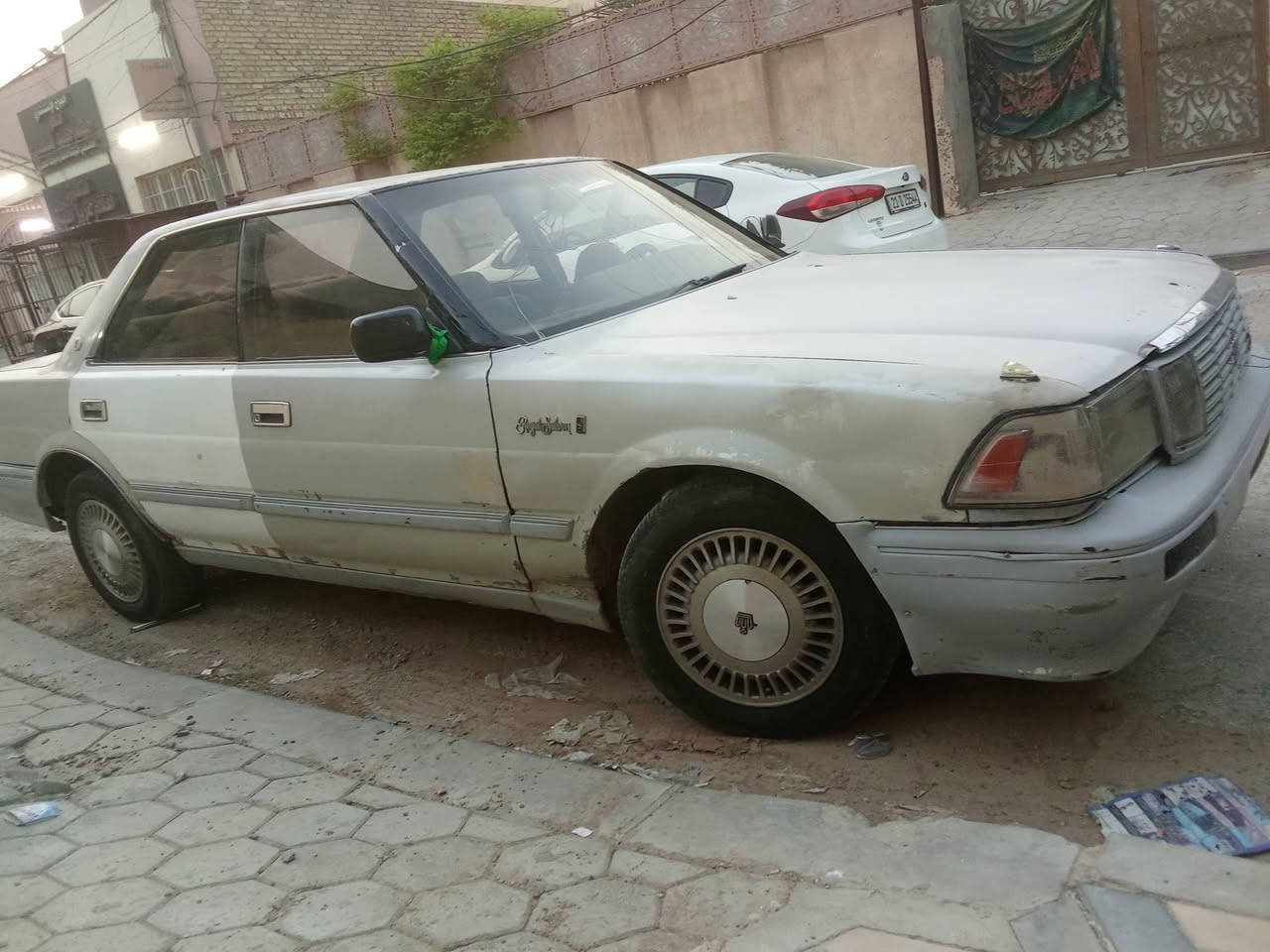 السلام عليكم سياره هارتوب للبيع رقم قادسيه  موديل 90 مكفوله من الضربه ولكص ونقل الجثه والصوليات مكينه فيفيتي فيشه وحده  المرغوب حداديه حلوه السعر 27 وبيه مجال العنوان نجف عباسيه لاستفسار مكينه ***********
