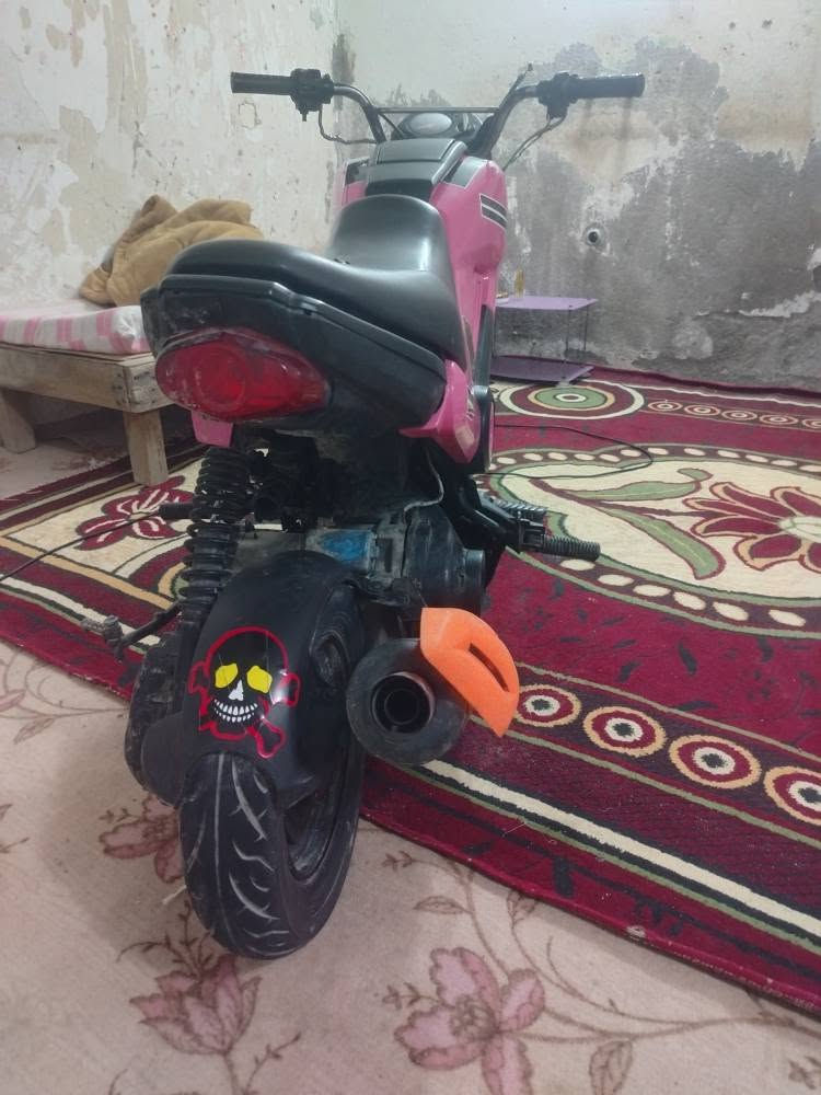 دراجه ياماها تيفيا محركها ماكس عدله ياباني دراجه شرط الشغل وسريعه وناعمه وكهربائياتها كلهن شغالات سعرها ٣٥٠ قفل بصره *********** البصرة, العراق
