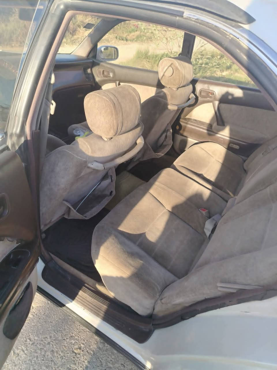 بطه متصل موديل ٩٢ محرك ٣٠٠٠ رقم بغداد دولي مكانه واسط بسمي تخم تاير وباتري جديد سعر ٤٨ بيه مجال قليل *********** وبخدمت شراي سياره مال جناي
