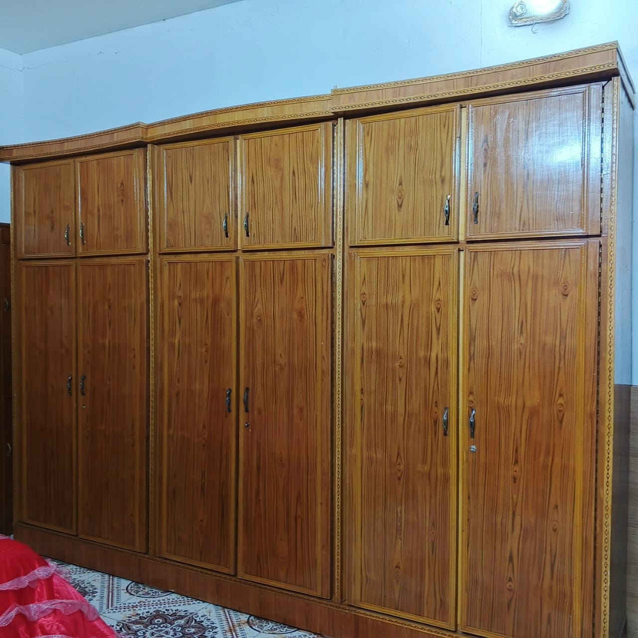 غرفة نوم حطاطه صاج داخل وخارج شغل درجه اولى السعر    ٧٠٠  وبيها مجال لشراي العنوان رمادي الجزيرة للإستفسار الاتصال على هاذه الرقم ***********
