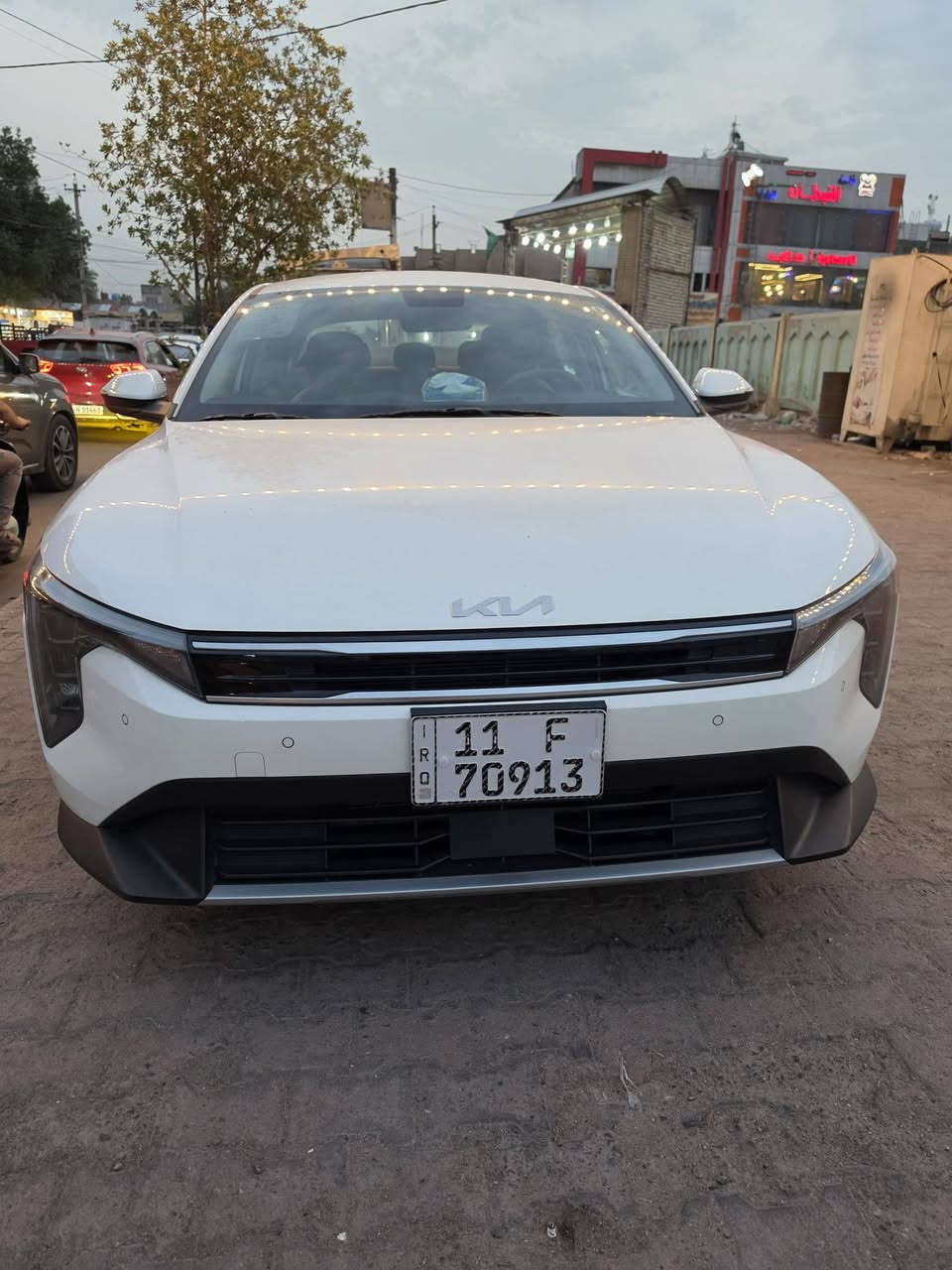 السلام عليكم k4 2025 البيع السياره خليجي باسمي السياره زيرو بعدهه دوشمه عام ماشيه 1500 كيلوو السعر 189 الرقم *********** بكاني بغداد
