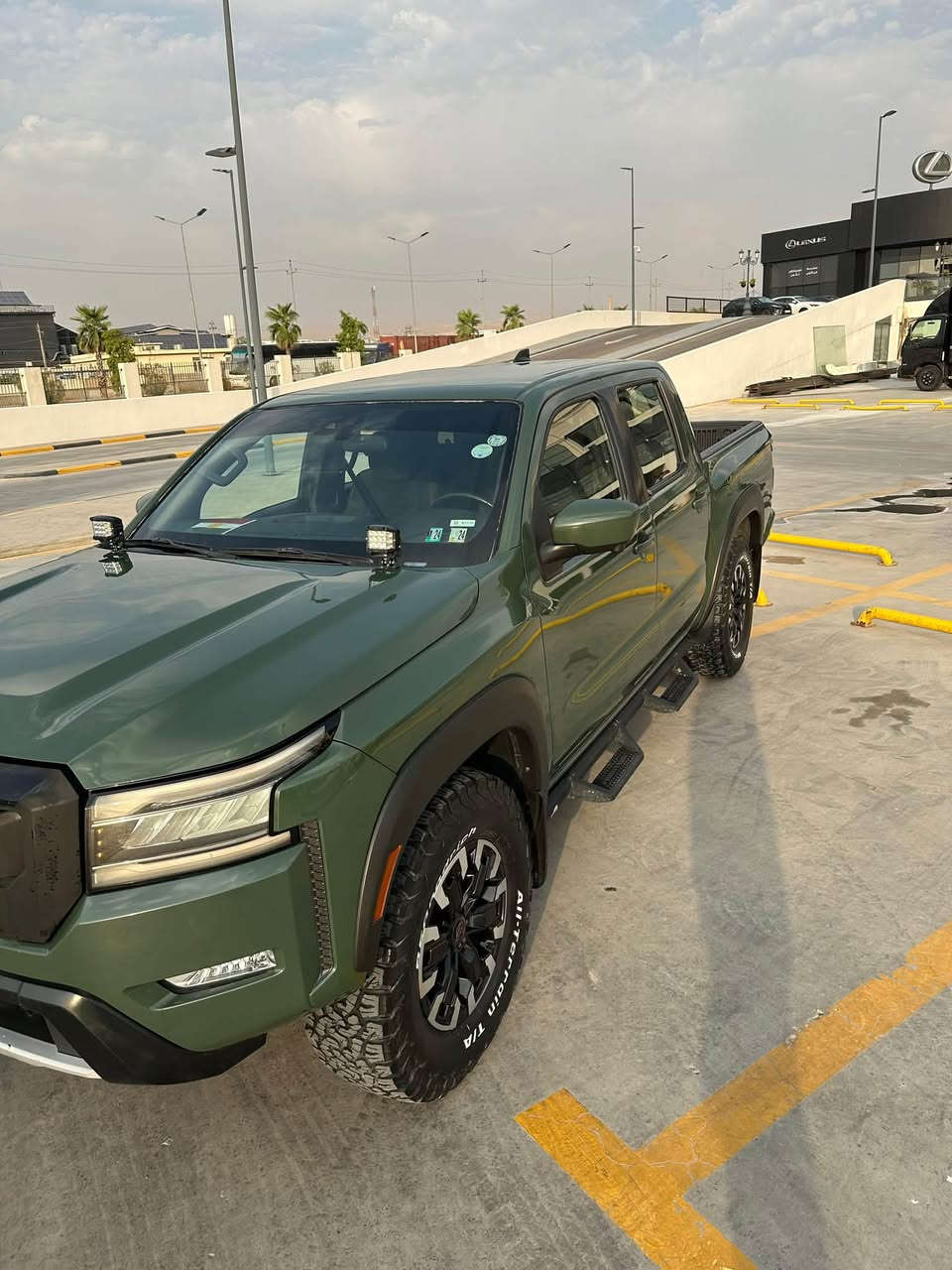 نيسان فرونتينر فئت pro x4 موديل 2023
فول موصفات كامراة 360 رادر امامي نقط عمياء  تدفا كشنات تدفأ استرين تحكم سرعا   محرك 3800 6 سلندر سياره طابه ((كلين)) لون مميز تايرات جبلي سياره او فرود مانقصه شي 

سعر 260 
اي ستفسار ***********
***********
