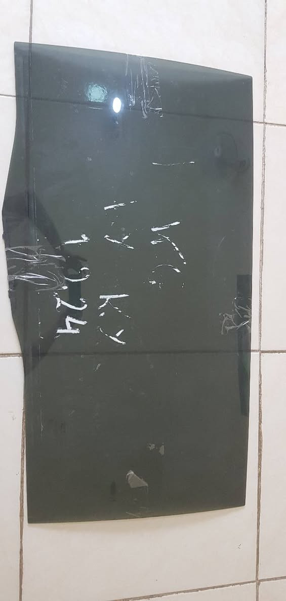 السلام عليكم
جامات مثلثة تجاريه عدد2
جاة باب سلايت ايسر اصليه مظلل
سيينا 21 الى 26.
الي تفيده يقيم اليرضي الله.
مكاني الديوانية ***********
ماعندي توصيل.
