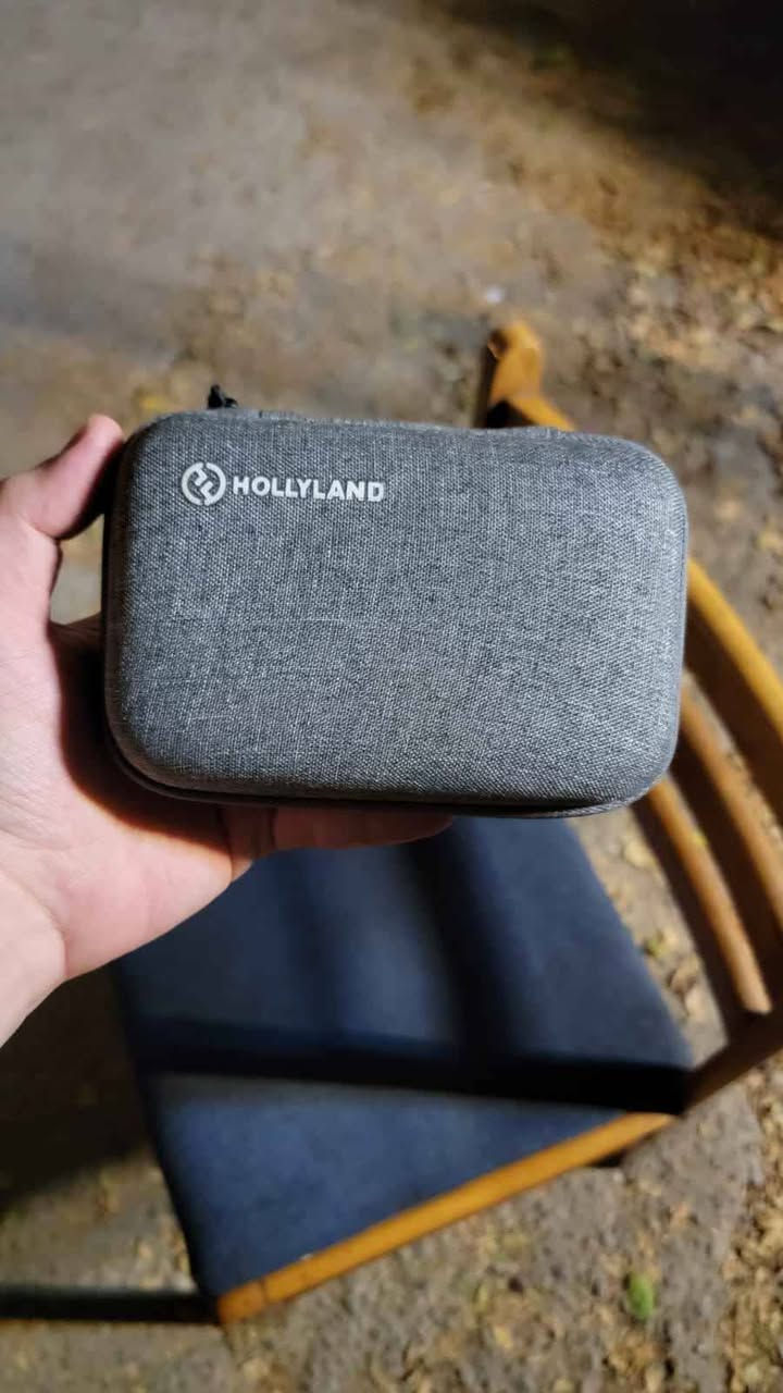 مايك Hollyland Lark M1 للبيع 🎤
لعشاق صناعة المحتوى والفيديو، المايك مستخدم نظيف وبحالة ممتازة جداً (أخو الجديد).
• يأتي قطعتين مع علبة الشحن وكامل ملحقاته الأصلية.
• السعر:60ألف.
• راسلني خاص او واتساب *********** بغداد, العراق
