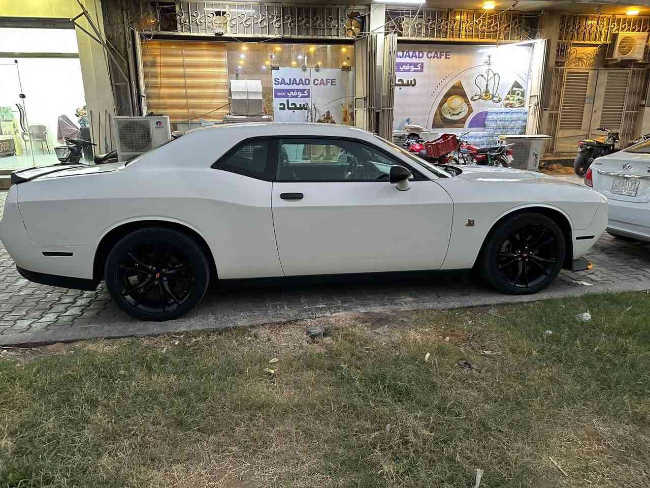 سلام عليكم 
جالنجر 2018sxt  
باسمي هزة سنوية جديدة 
حادثها موجود بل صورة جوة 
فقط لاغير فقط صبغ لا ضربة لامعجون 
سعر 145 
العنوان كربلاء 
رقم الهاتف 
***********
