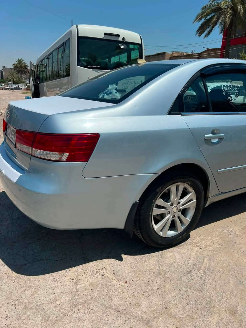 السلام عليكم سوناتا 2009 مكينة 2000 ماشية ١٧٧ جاهزة من كلشي تبريد صدر امامي خلفي جديد بيها جاملغ خلفي وباب بدون دواخل رقم بغداد بسمي العنوان الغزالية للاستفسار ***********
