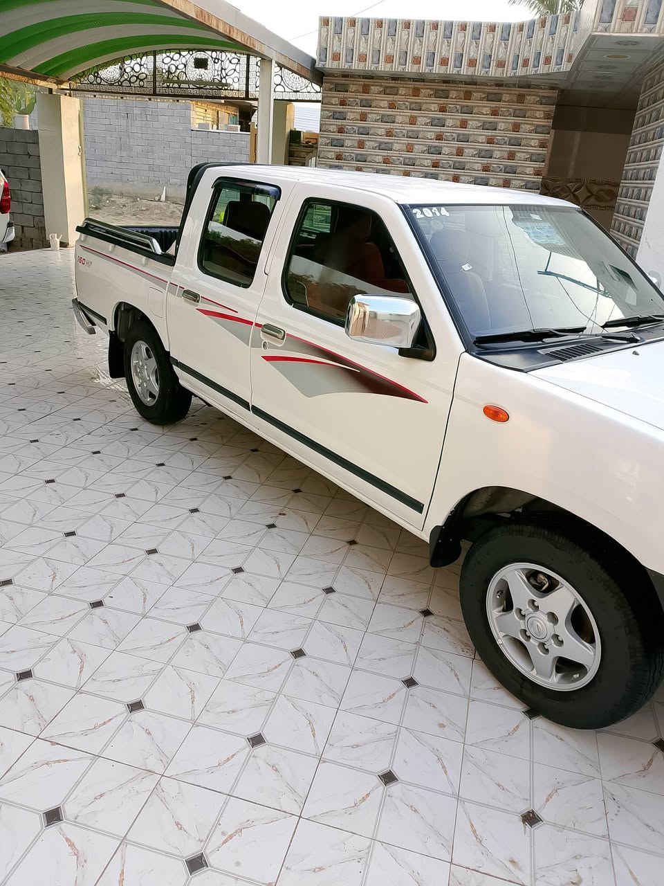 نيسان • ٢٠١٤ • رقم ذي قار