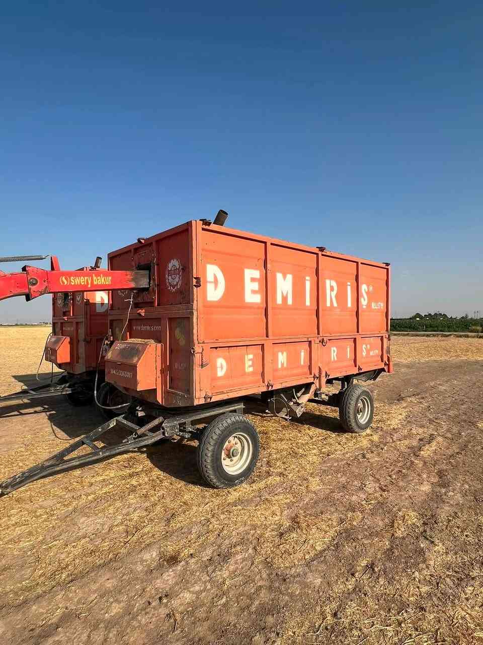 ئەو مەکینەو دووعارەبانە لۆ فرۆشتن مەچینەکە سوێری باکورە مۆدیل 2021
***********

