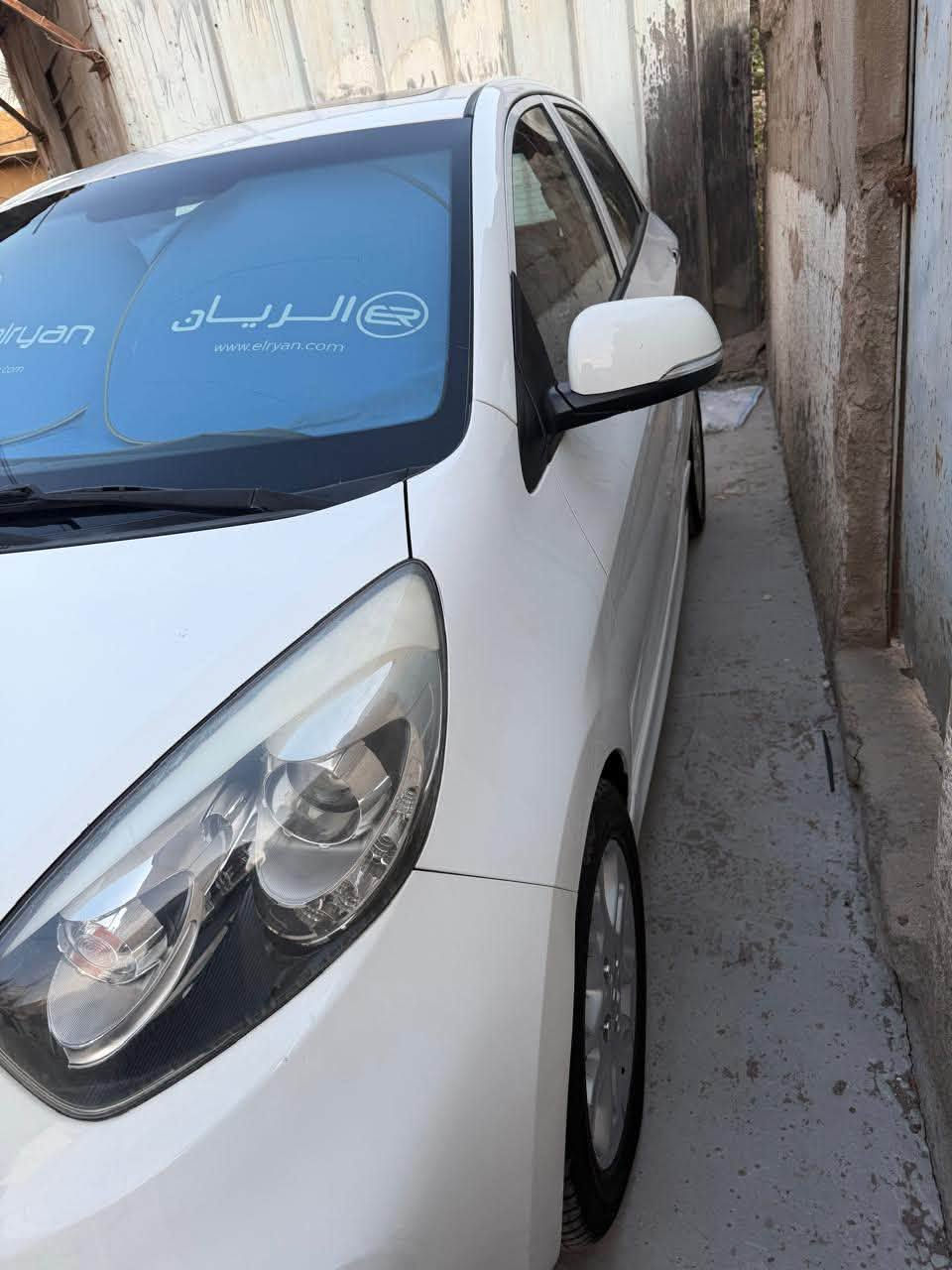 السلام عليكم بيكانتو 2015 خليجي مكفول كفالة عامة عدة بارد بمكانين صغار ممبينات فول مواصفات فتحة بصمة السعر 98 وبيهة مجال مكان السيارة البياع 
رقم ***********
