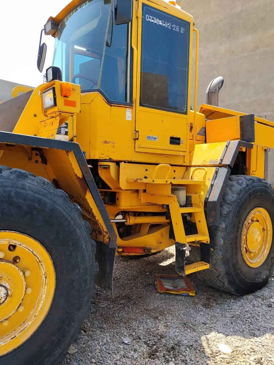 🔥للبيع شفل ڤالڤو L90D🔥
🚜🚜 موديل 2000 🪧 مكان ديالى خانقين 🚜🚜

 ☎️ رقم الهاتف *********** ☎️
