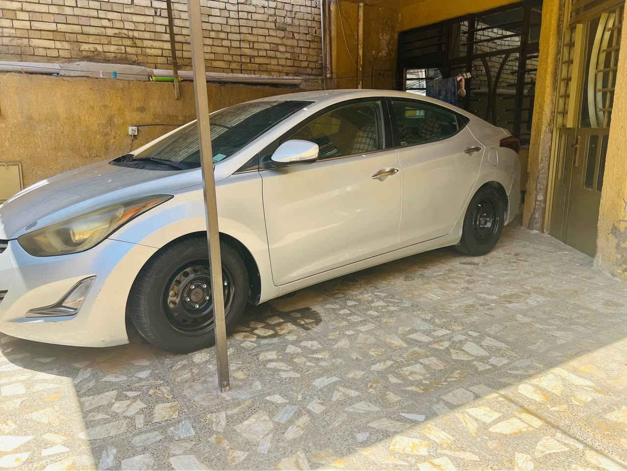 سلام عليكم 
الانتره 2015 امريكي 
مكينه 2000 دوش 
حادثها دعاميه فقط وبل عراق باب صبغ وجاملغ خلفي كلير فقط   موصفات إشاره بل مري تدفئه بل كشنات كرسي السايق كهرباء شاشه تحكمات منظومه زنونه 
كير مكينه تبريد خير من الله
رقمي بغداد بسمي  
السعر108  
وبيها مجال قليل
مكاني بغداد 

‭***********‬
ابو علي بغداد, العراق
