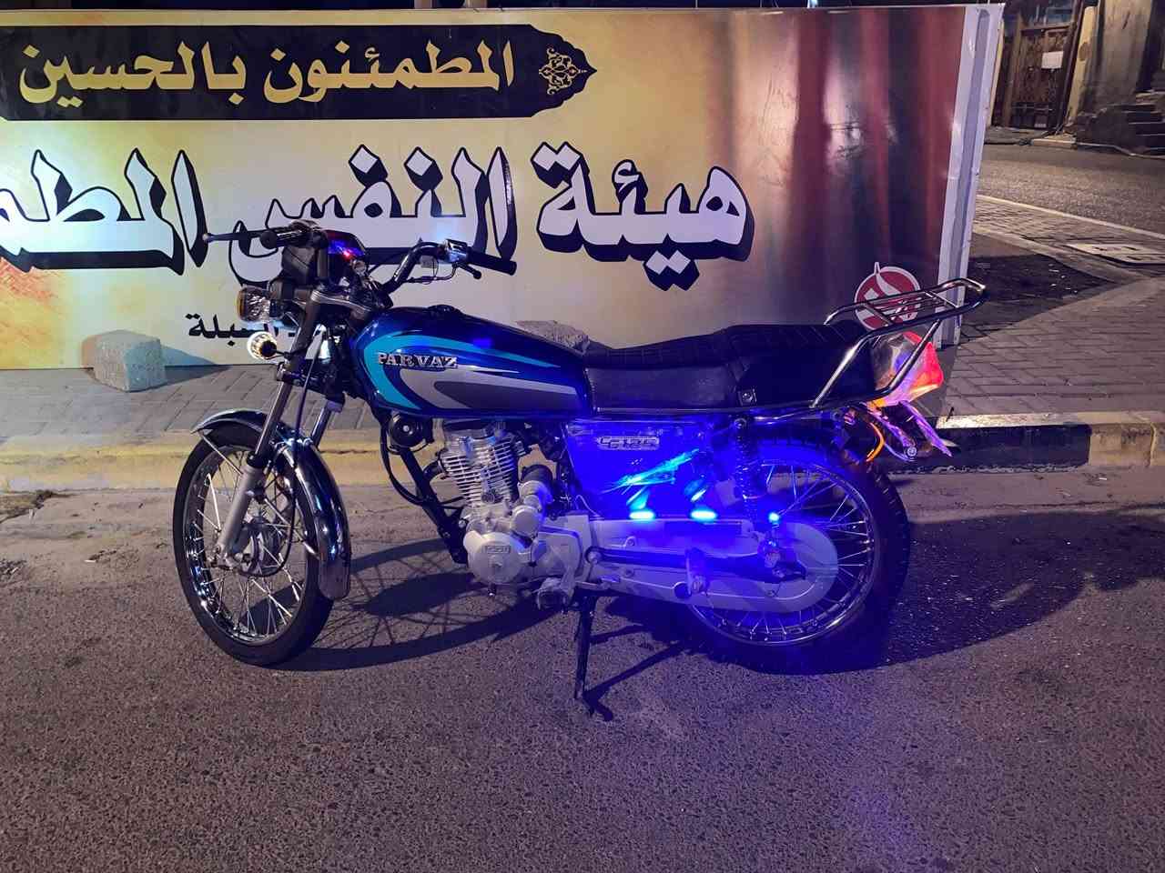 السلام عليكم دراجه نامه بلاديه مو تعمير مكينتها نامه ام السلف الدراجه مديل 2023 بشهر 11 الدراجه صبانه مامحطوط عله محركها كفاله عامه والدراجه خير من الله اروح بيها للشغل واجي بس حته ما اطلع بيها اريدها ب1950 قفل بدون مداهر مكاني القبله رقمي ***********

