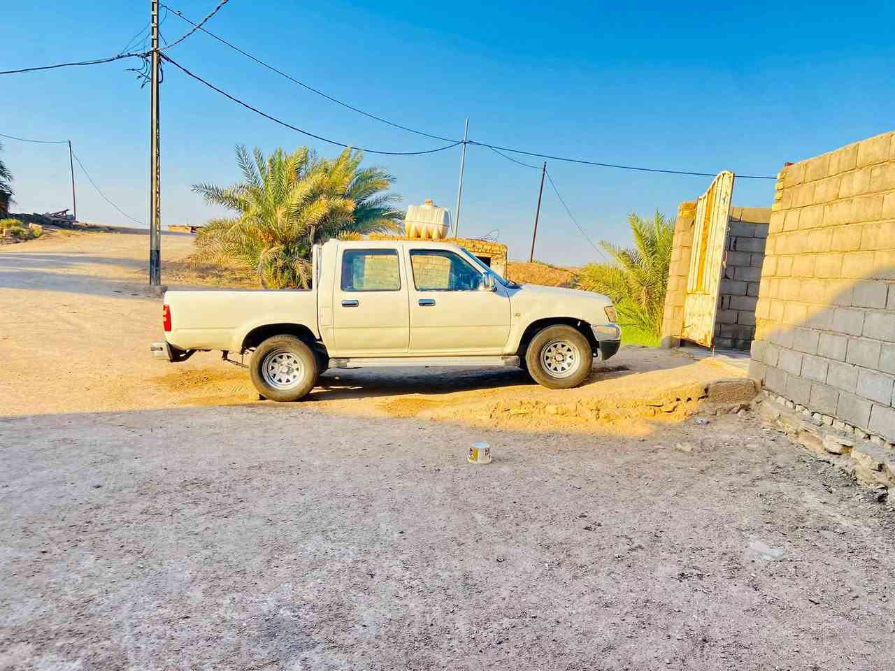 محرك وكير • رقم مميز • تخم تايرات