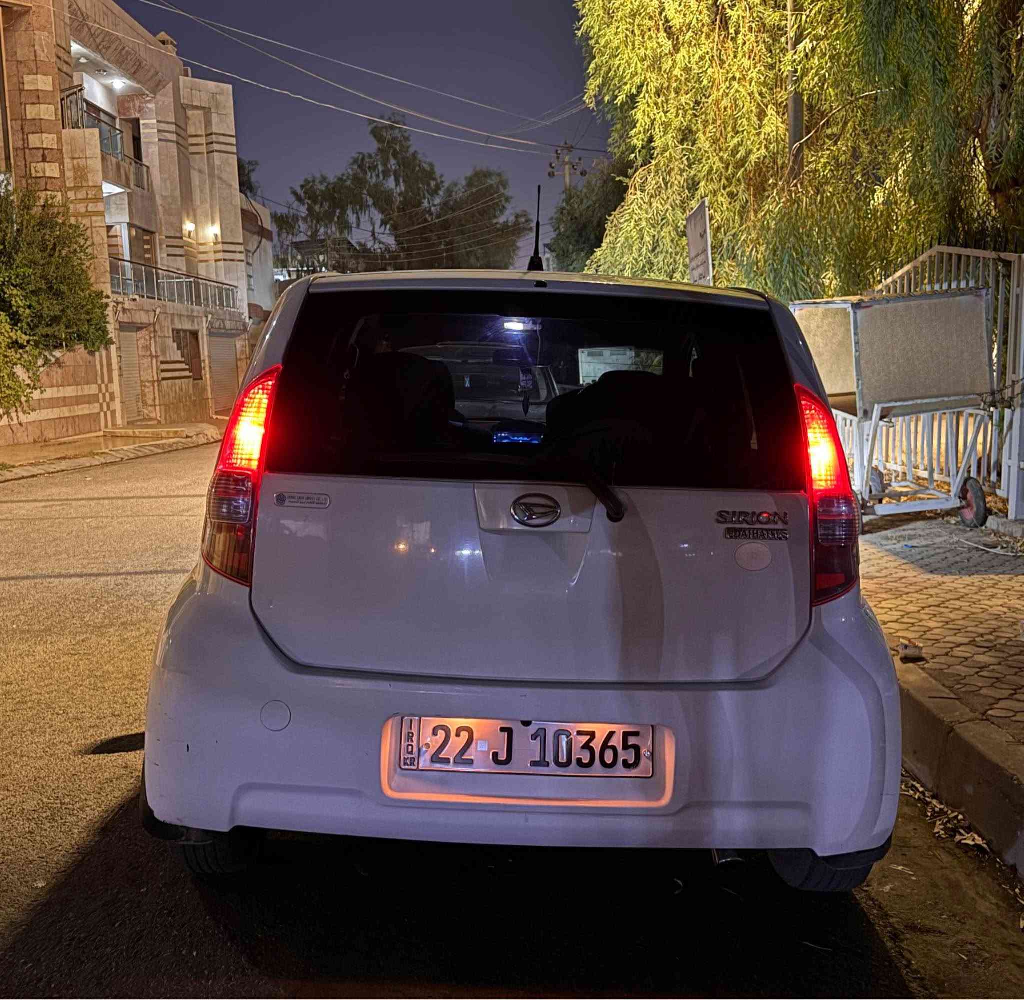 دايهاتسو سيريون 2008 بحالة جيدة
كير عادي
2 قطع
سنوية ورقم جديد ل2030
هزة جديدة
كير ومحرك بحالة ممتازة
السيارة ماتحتاج دينار 
السعر 60 ورقة ومجال 
للتواصل *********** أربيل, العراق
