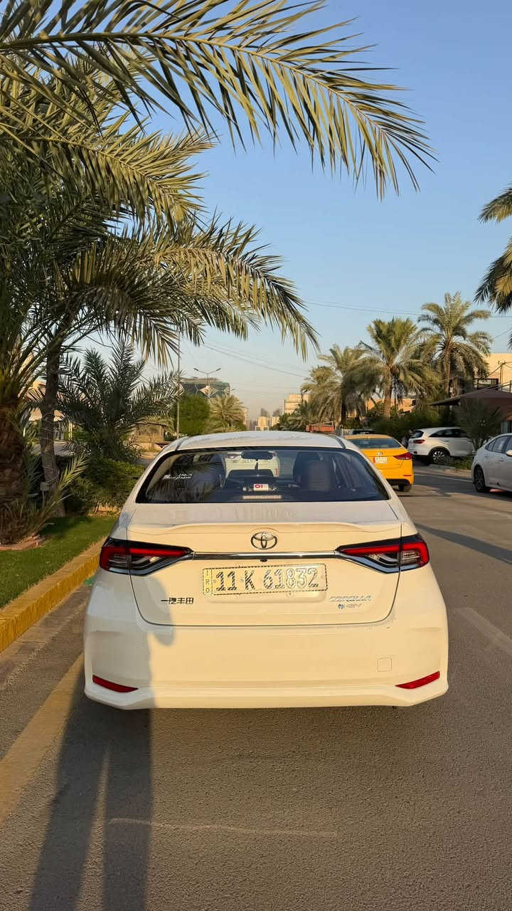 كورلا خليجي هايبرد2025
ماشية ٢٦ الف كيلو 
فول موصفات
فتحة
بصمة
شاشية كار بلي
قطعتين تبريد 
داخل جلد اسود
سيارة بيها فقط رصعتين بل جاملغ خلفي 
‏سعر154وببها مجال بسيط 
***********
