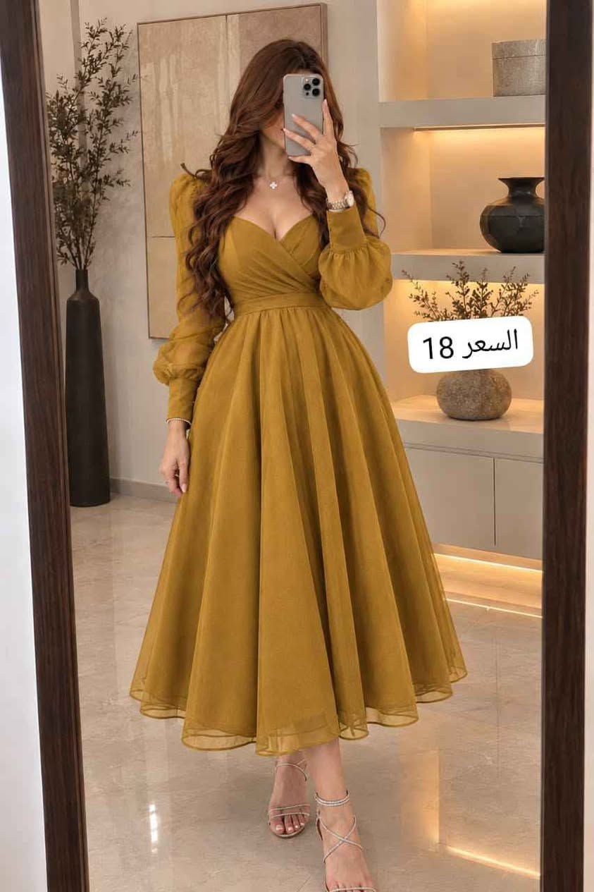 القياسات متوفره من 36 إلى 52 
يوجد خدمة توصيل لجميع محافظات العراق بغداد, العراق

نص مكتوب في الصور:
- السعر 18
- السعر 22
