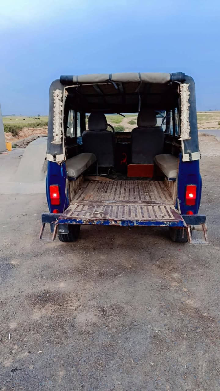 للبيع • واص • مكلف بالنشر