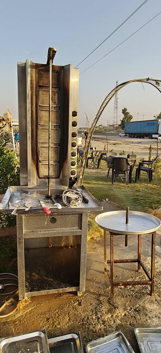 للبيع غراض مطعم ابيع شلع كلهم 
***********
