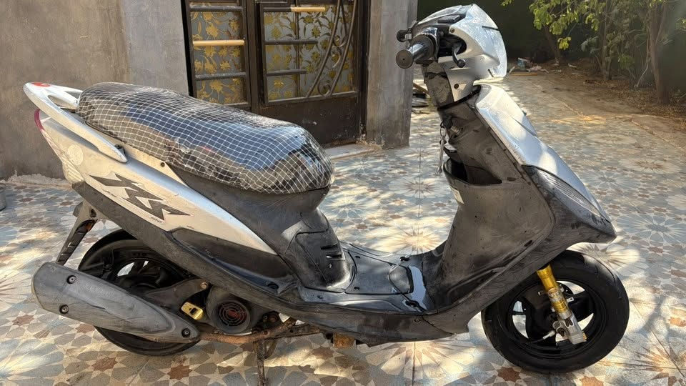 دراجة ماكس عدله للبيع🔴
الدراجة نضيفه وبلادية ما بيه اي نقص وشغاله سلف وهندر وبيه شلعه ومعدل السعر 700 الف قفل للاستفسار ***********
